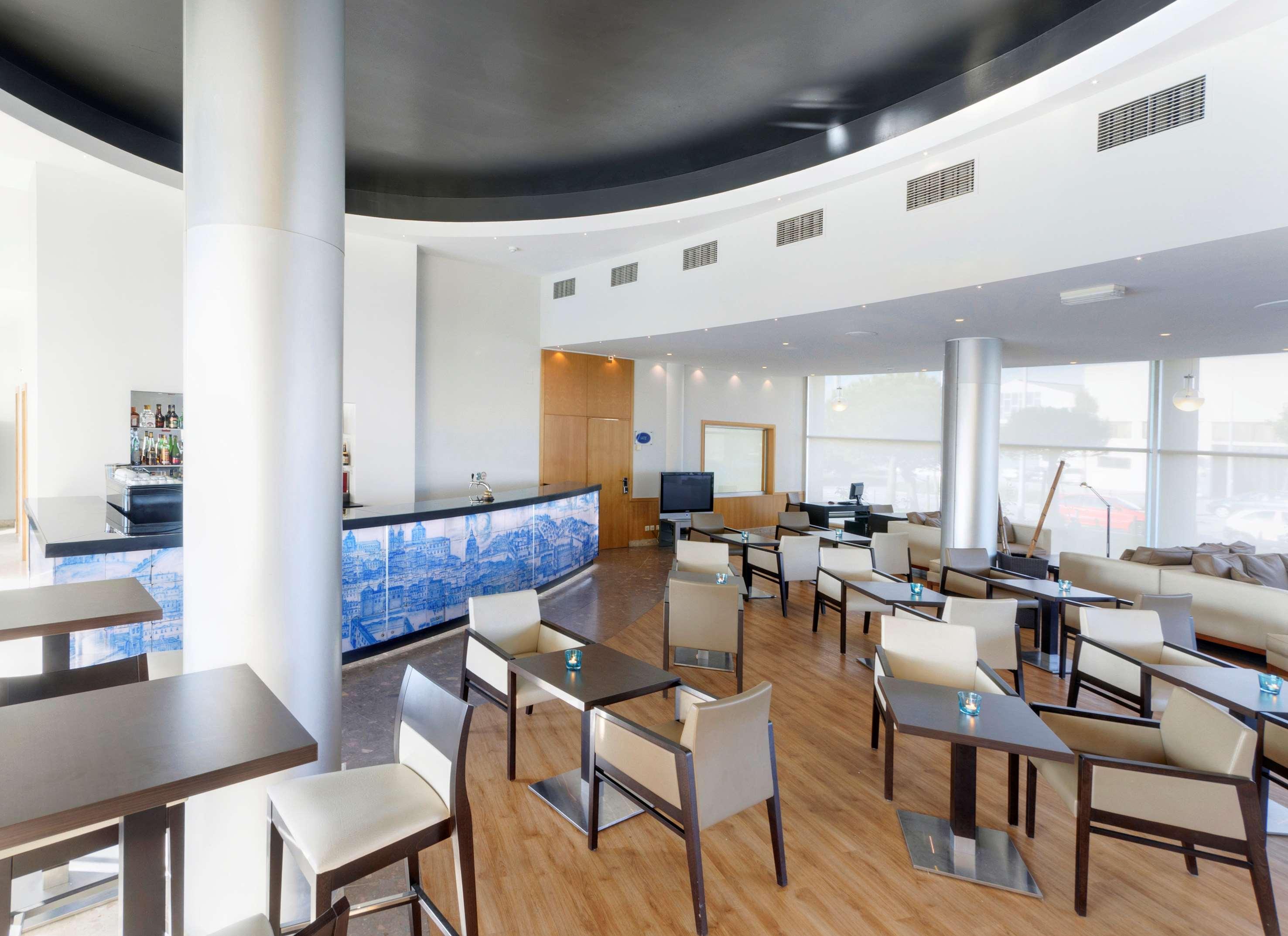 Tryp By Wyndham Porto Expo Hotel Leca da Palmeira Restaurant photo