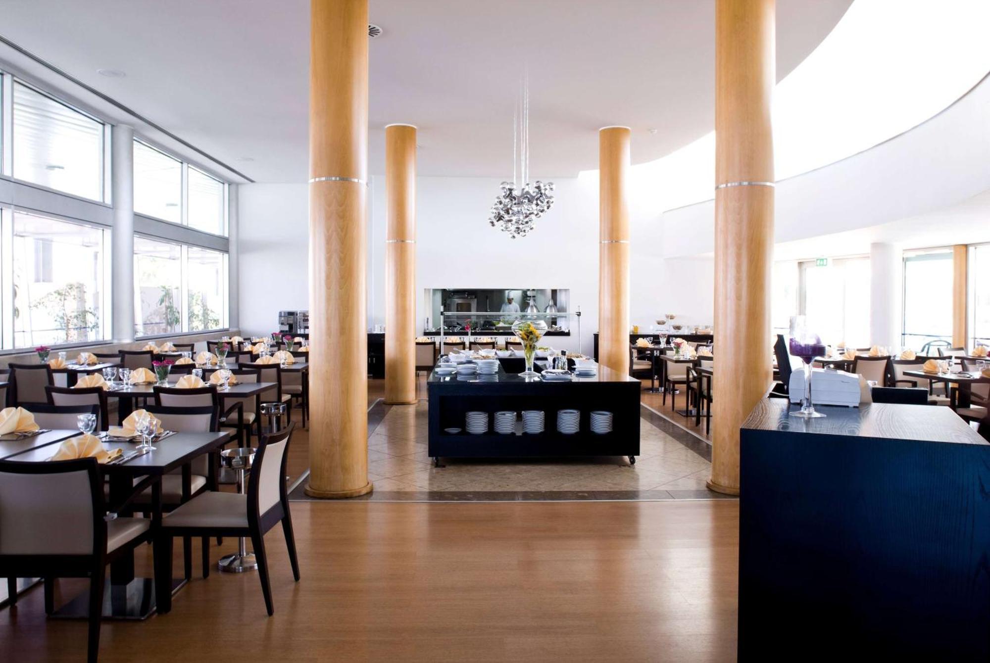 Tryp By Wyndham Porto Expo Hotel Leca da Palmeira Exterior photo